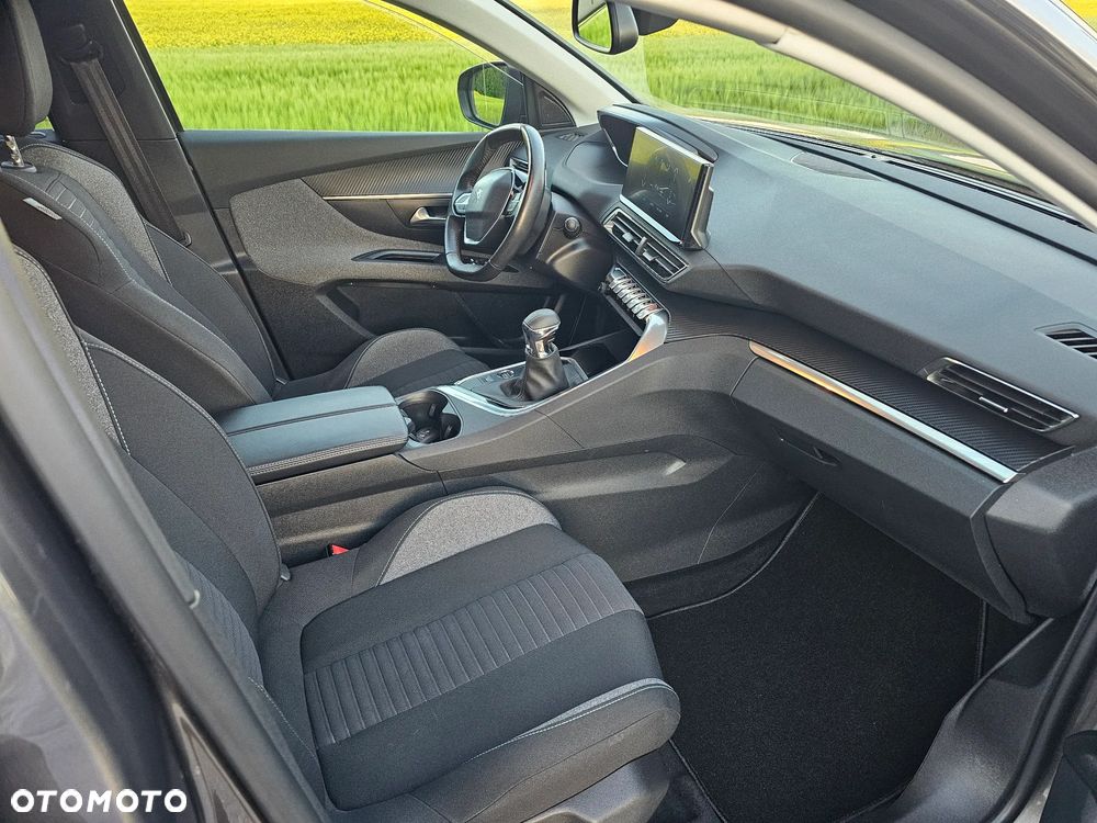 Peugeot 5008 - 7