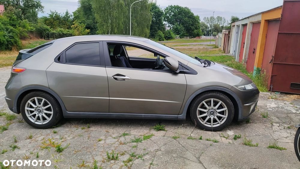 Honda Civic 1.8i-VTEC Sport - 1