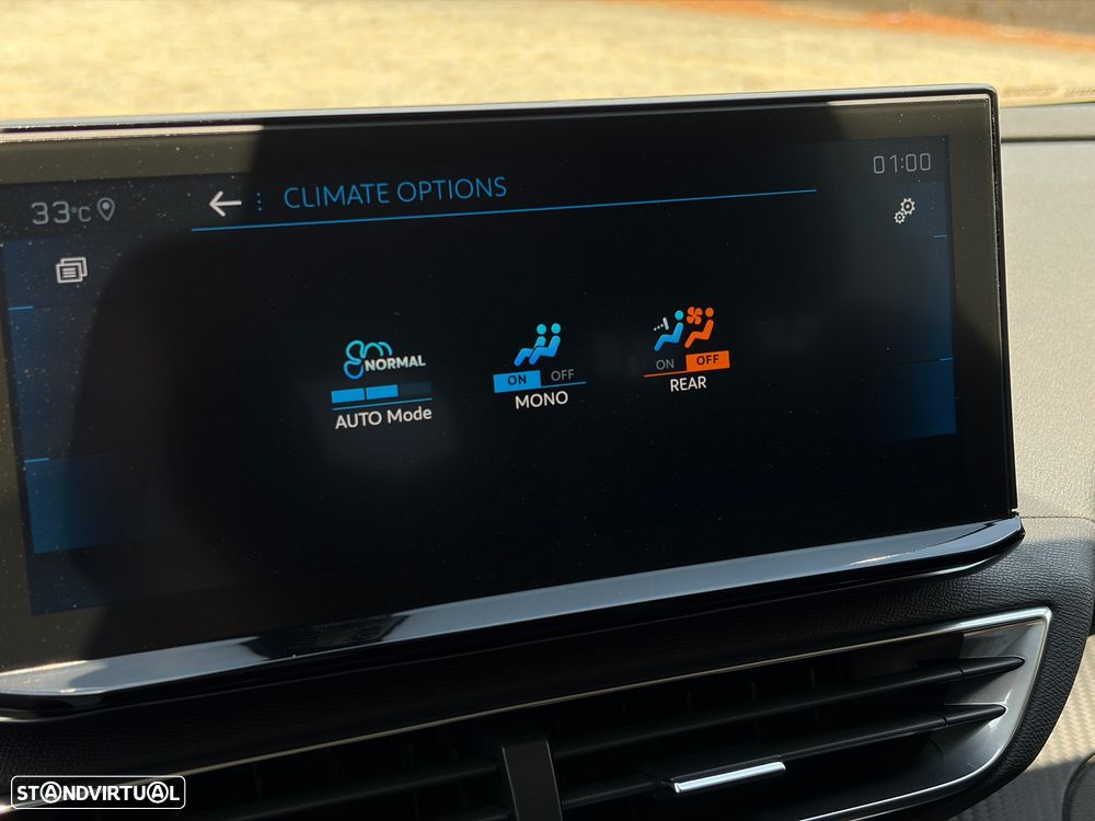 Peugeot 5008 1.2 PureTech Allure Pack EAT8 - 28