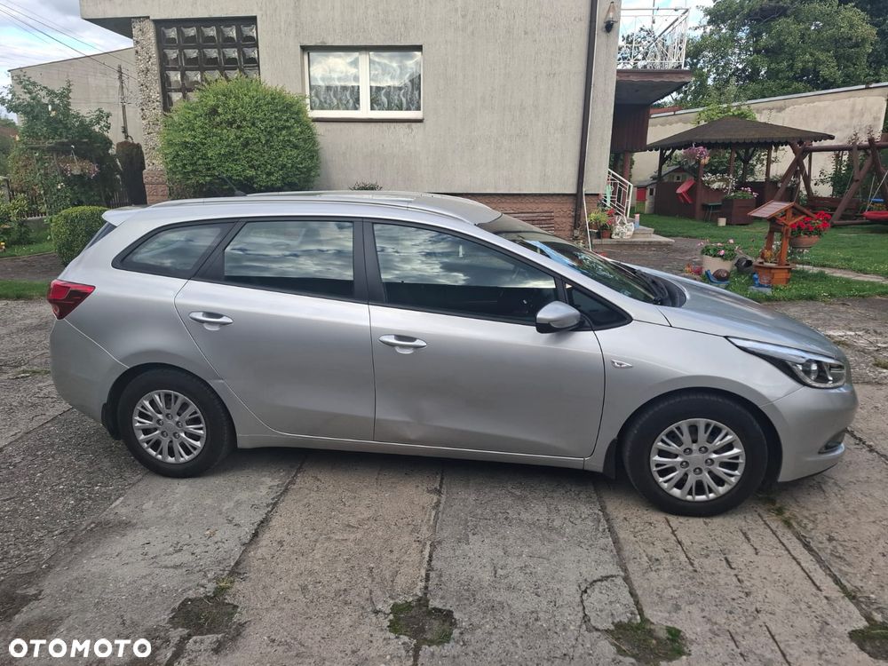 Kia Ceed 1.6 GDI M - 13