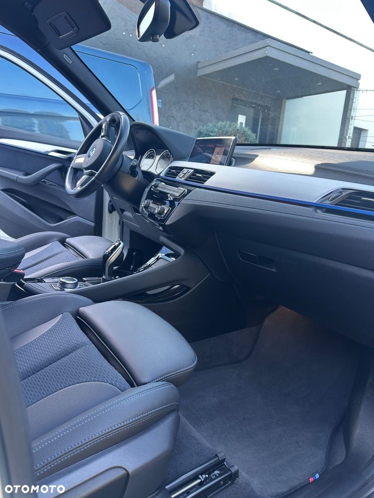 BMW X1 sDrive18d M Sport - 24