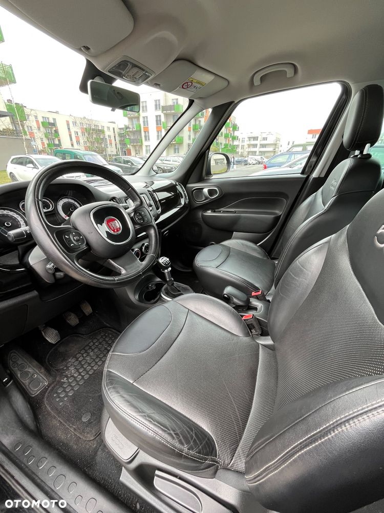 Fiat 500L 1.4 T-Jet Lounge - 23