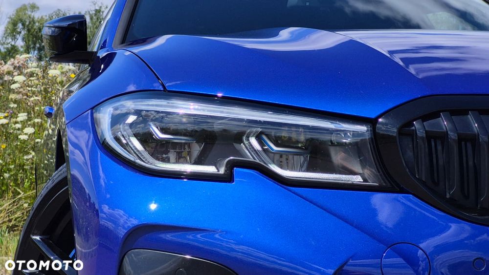 BMW Seria 3 330i M Sport sport - 10