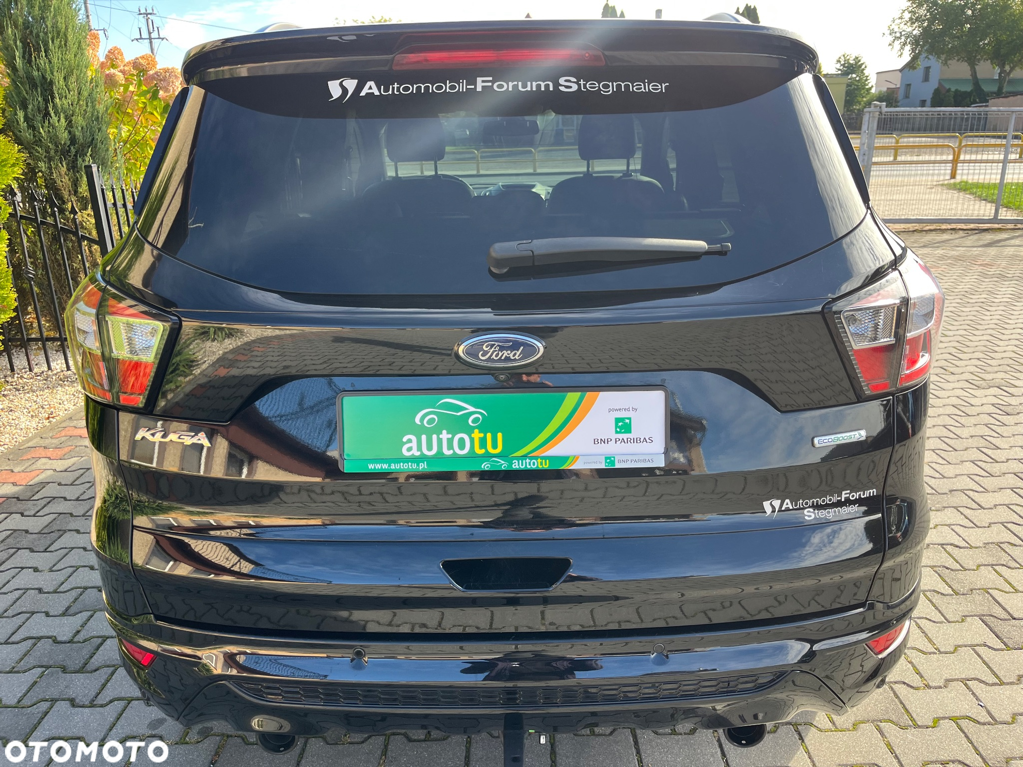 Ford Kuga 1.5 EcoBoost 2x4 ST-Line - 17