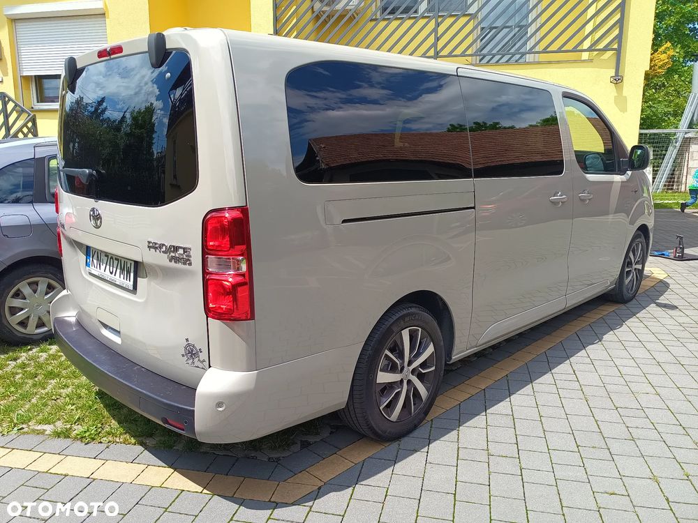 Toyota Proace Verso 2.0 D4-D Long Family - 7
