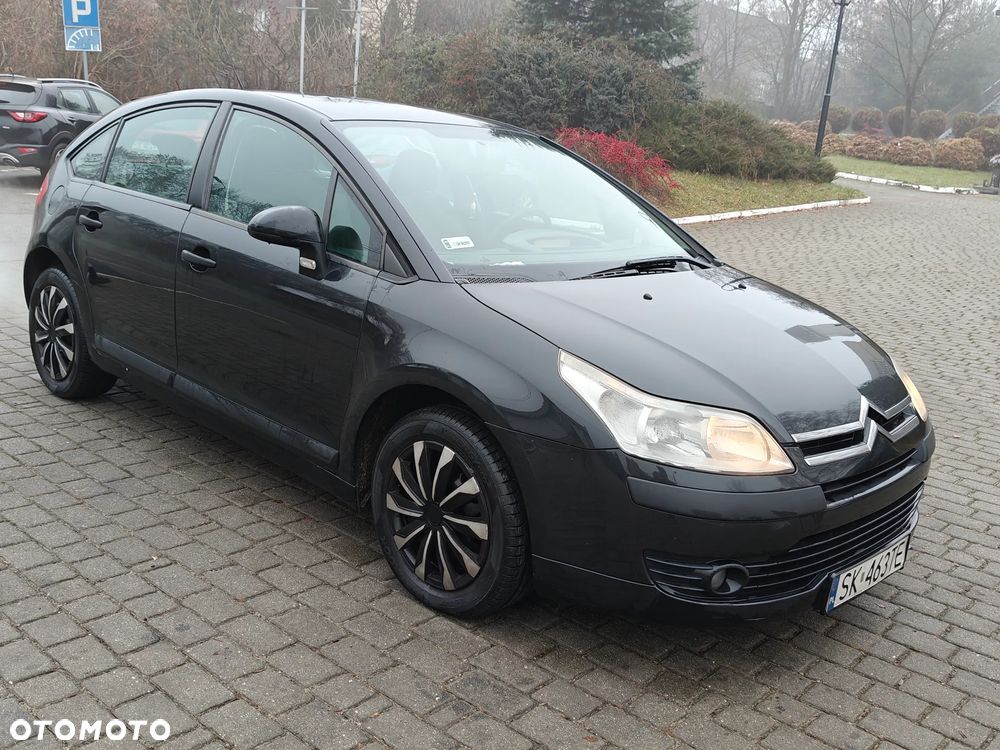 Citroën C4 1.6 16V SX - 12