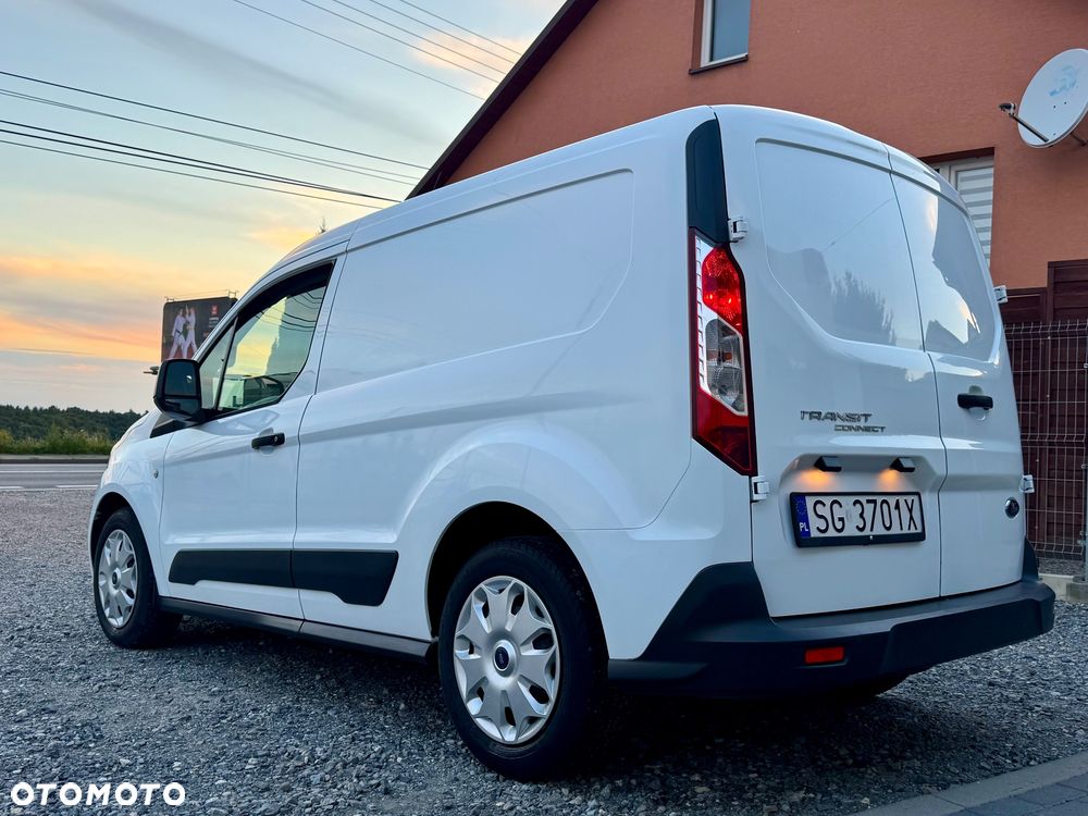 Ford Connect - 12