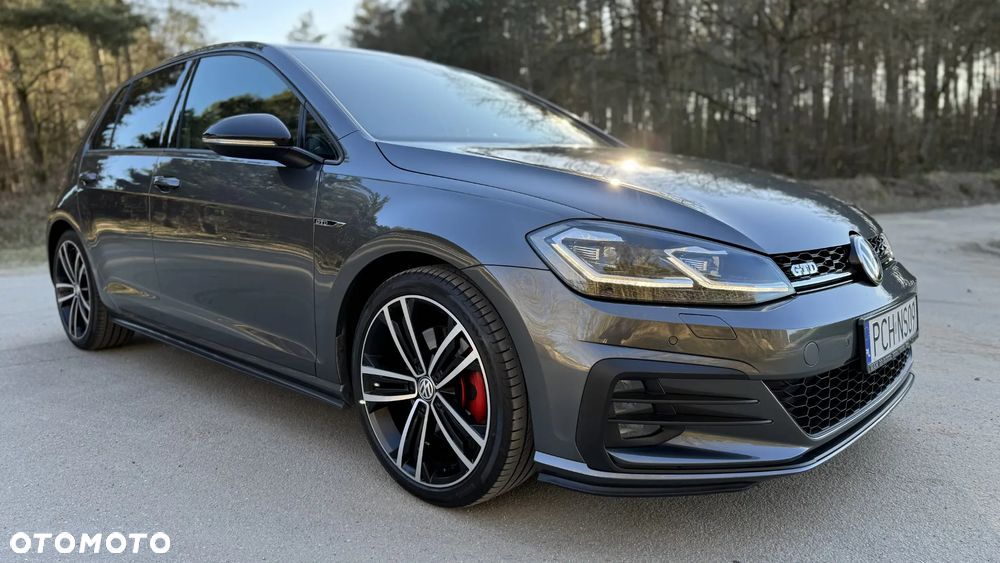Volkswagen Golf 2.0 TDI BMT GTD DSG - 4