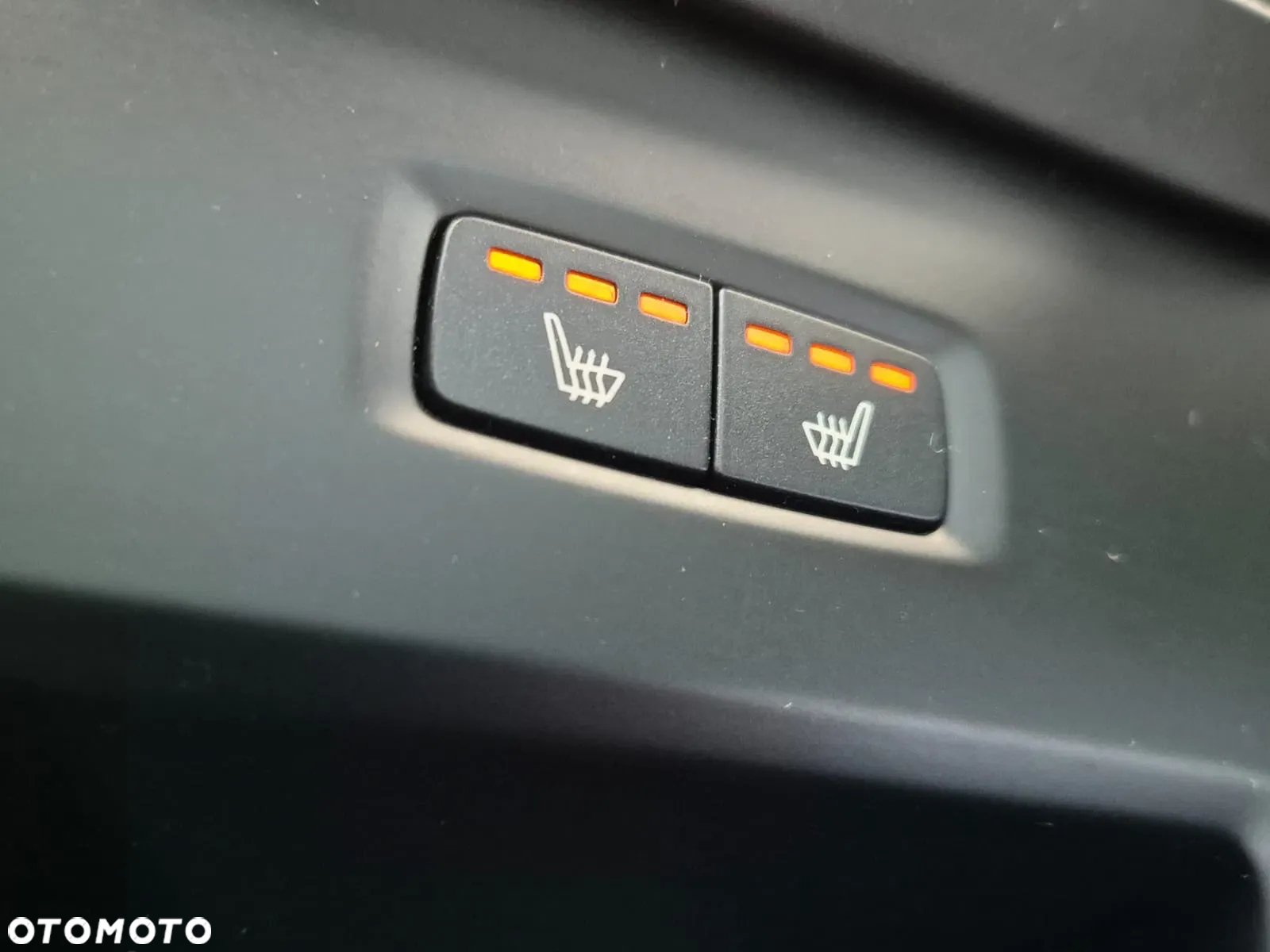 Volvo V90 Cross Country D5 AWD - 26