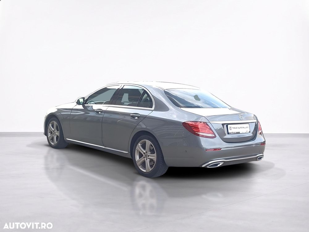 Mercedes-Benz E 220 d Aut. - 4