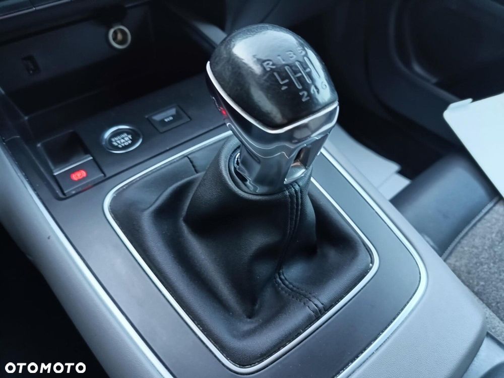 Citroën C5 Aircross 1.2 PureTech Feel Pack - 26