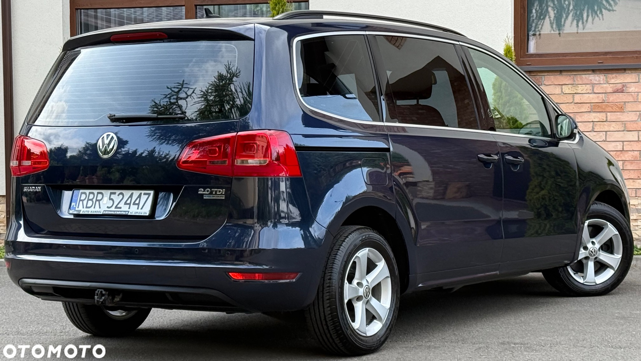 Volkswagen Sharan 2.0 TDI Comfortline DSG - 4