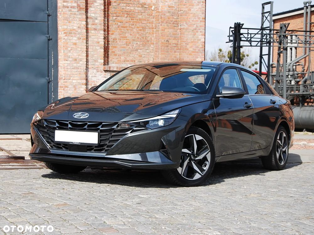 Hyundai Elantra 1.6 Smart - 14