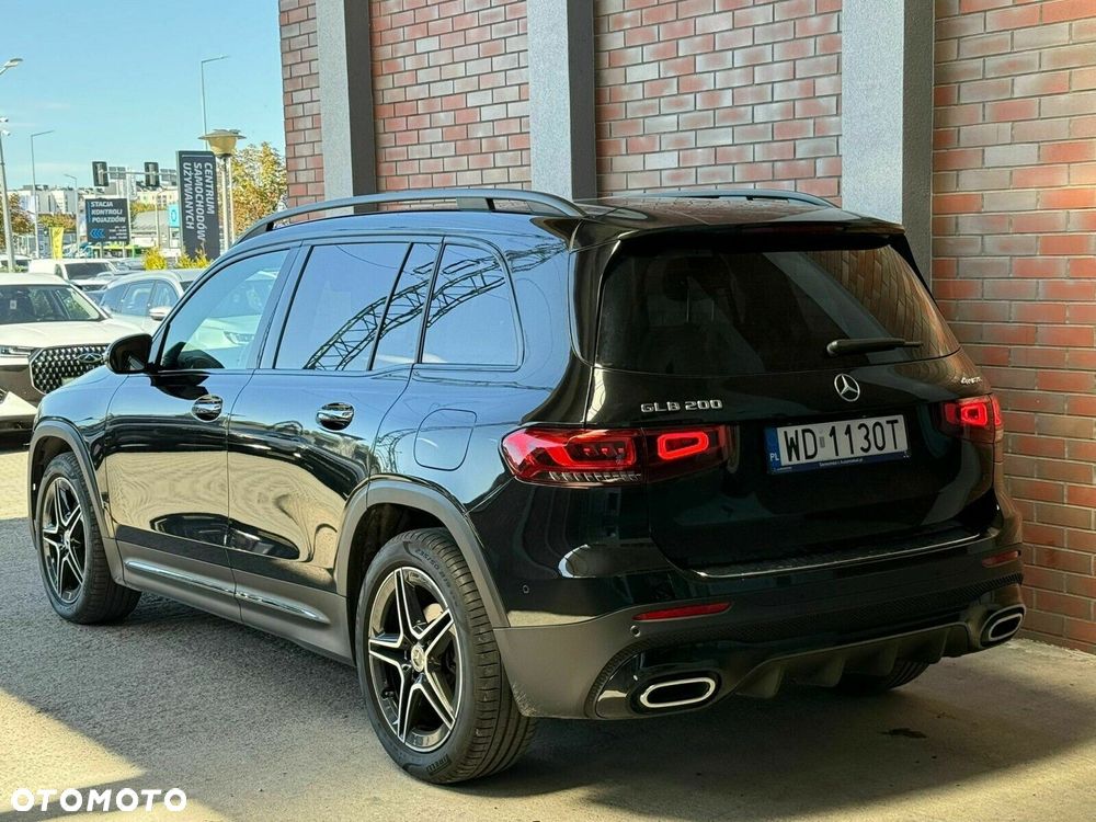 Mercedes-Benz GLB - 6