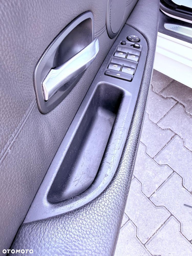 BMW Seria 5 - 36