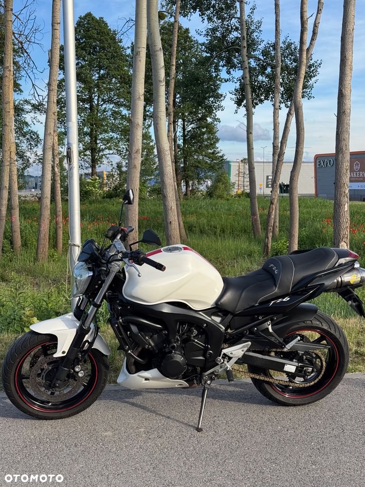 Yamaha FZ6 - 3