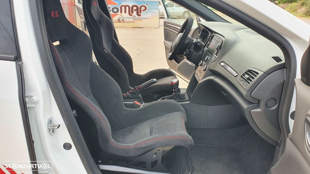 Renault Mégane 1.8 TCe R.S. Trophy - 14