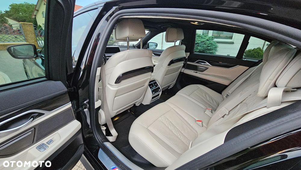 BMW Seria 7 730d xDrive mHEV sport - 10