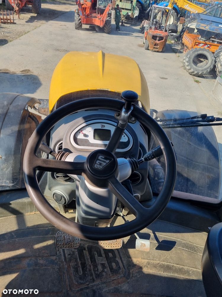 JCB Fastrac 8250 - 11