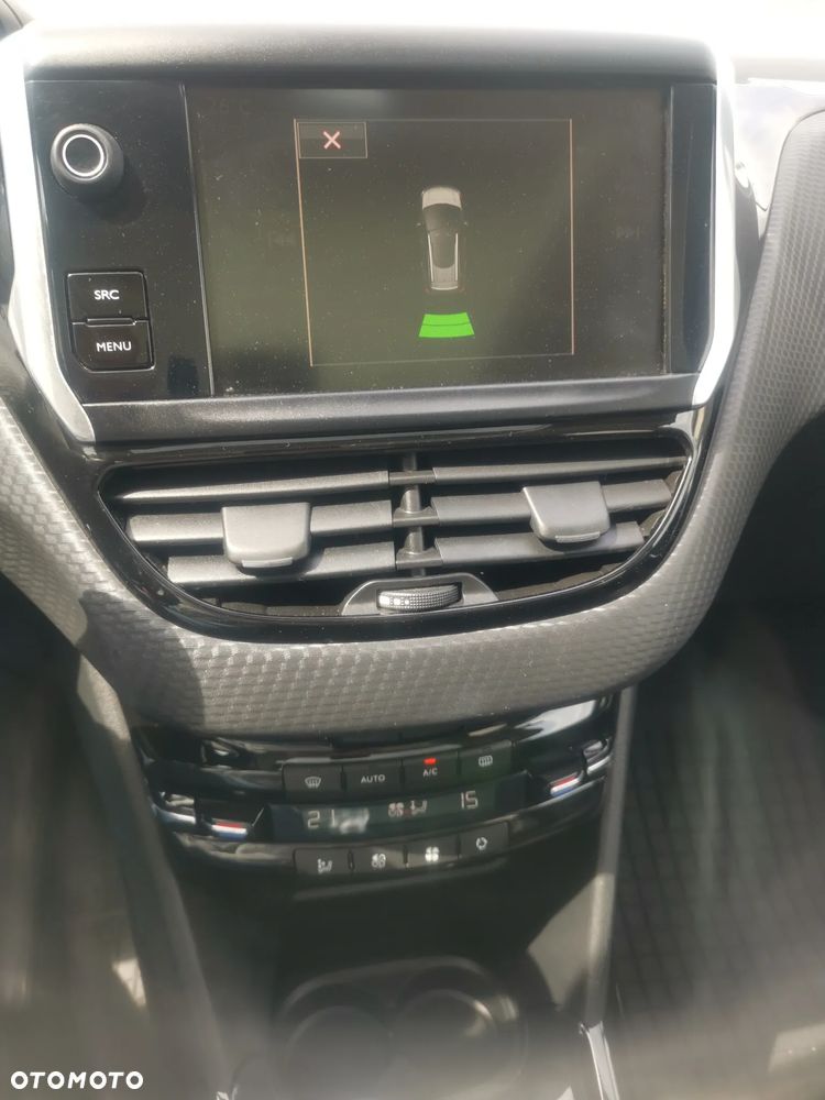 Peugeot 2008 BlueHDi FAP 120 STOP & START Allure - 16