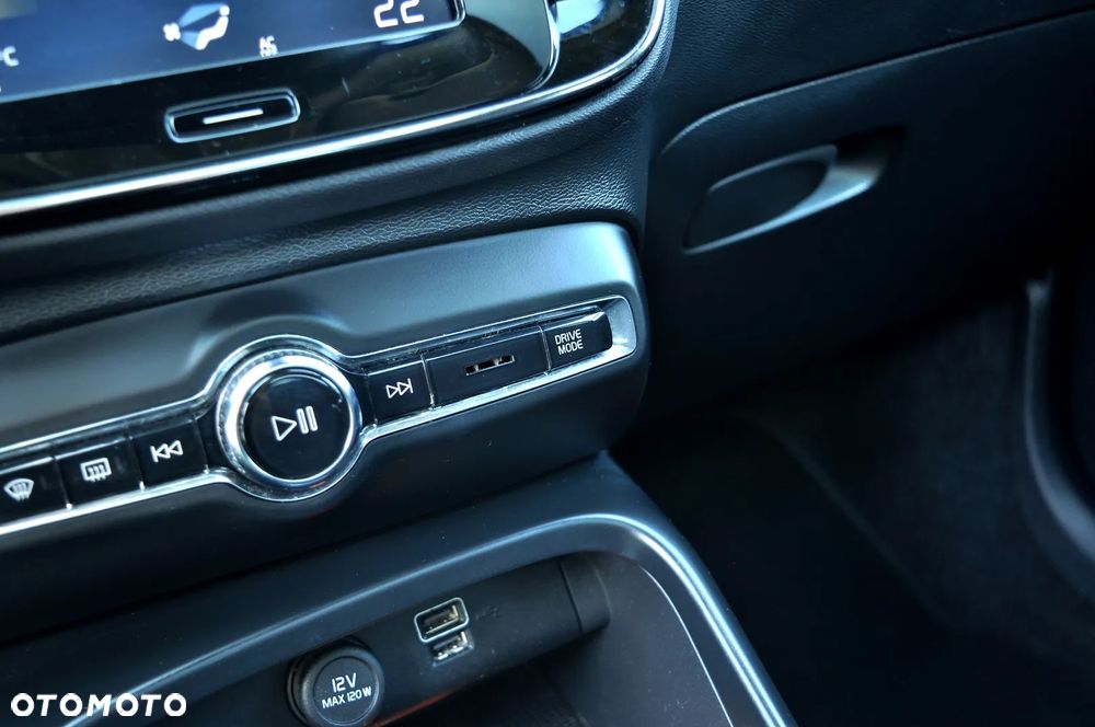 Volvo XC 40 D3 Momentum Pro - 33