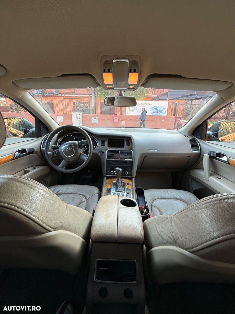 Audi Q7 3.0 TDI Quattro Tip - 8