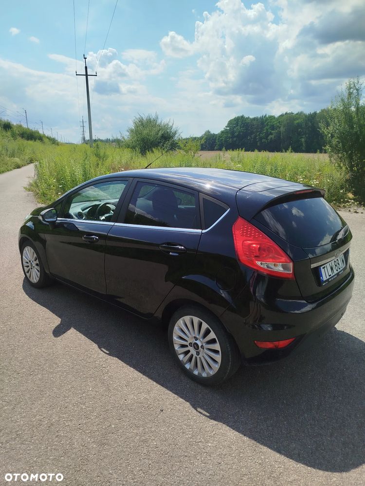 Ford Fiesta 1.6 Titanium - 3