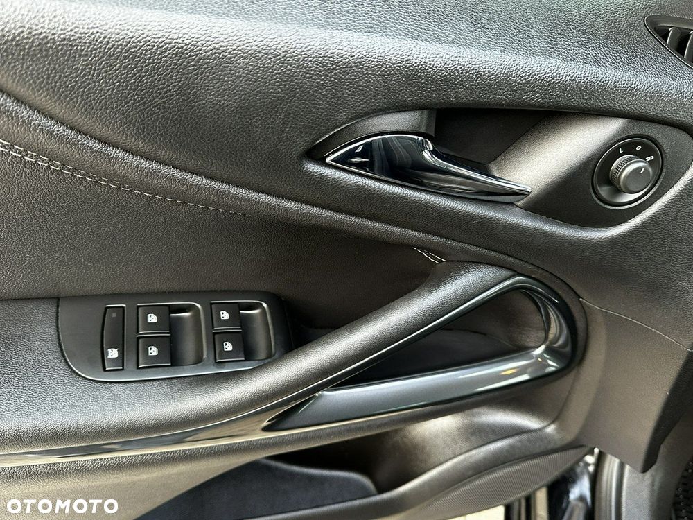 Opel Zafira 2.0 D (CDTI) Automatik Edition - 17