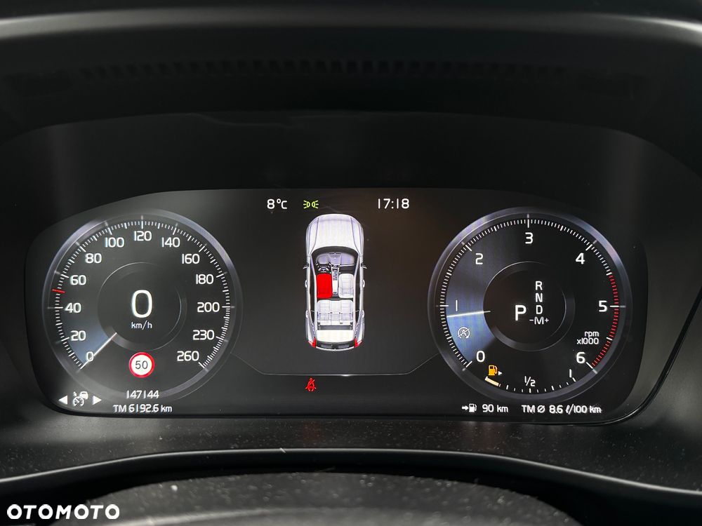 Volvo XC 40 D3 SCR R-Design - 14