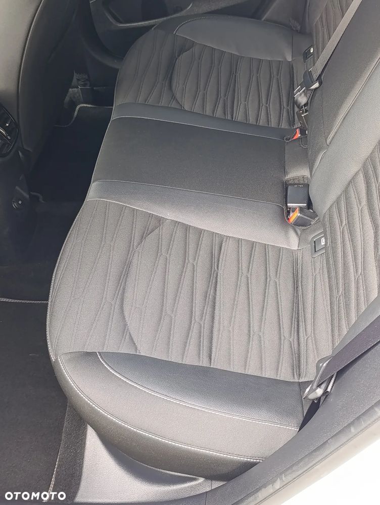 Kia Ceed 1.5 T-GDI DCT7 OPF GT Line - 13