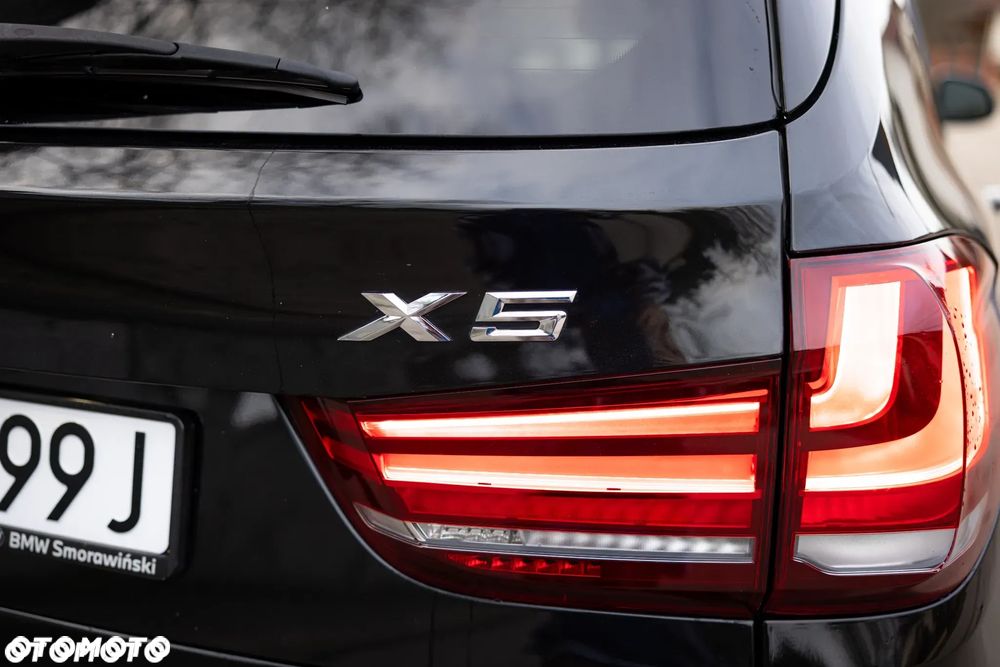 BMW X5 xDrive35i - 12