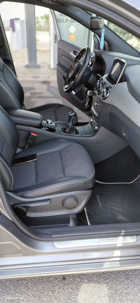 Mercedes-Benz B 180 CDI Urban - 7
