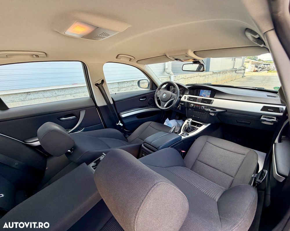 BMW Seria 3 320d DPF Edition Exclusive - 8