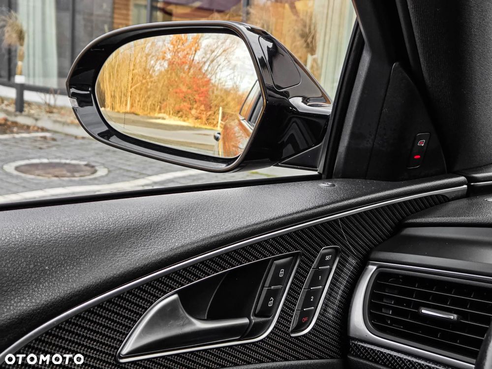 Audi A6 Avant 3.0 TDI quattro S tronic - 30