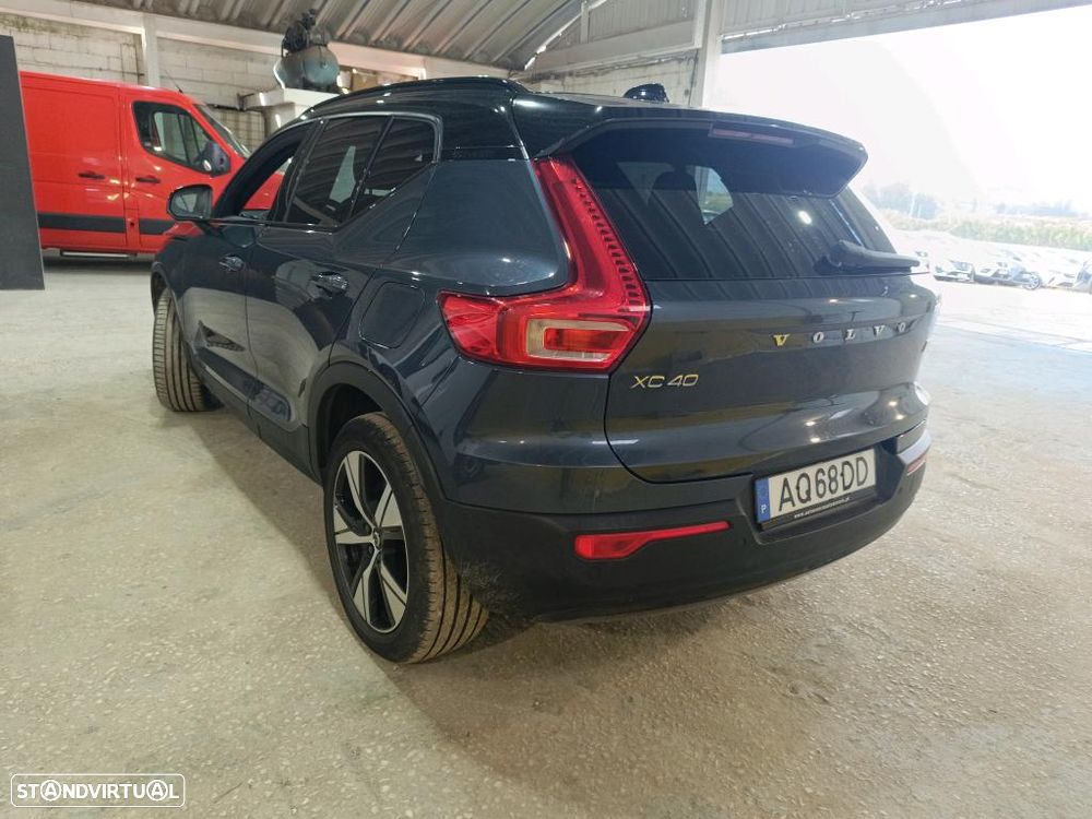 Volvo XC 40 Recharge Plus - 3