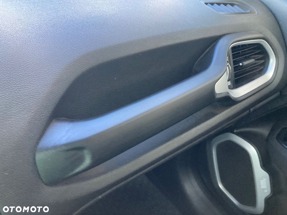 Jeep Renegade 1.6 E-TorQ Sport FWD - 17