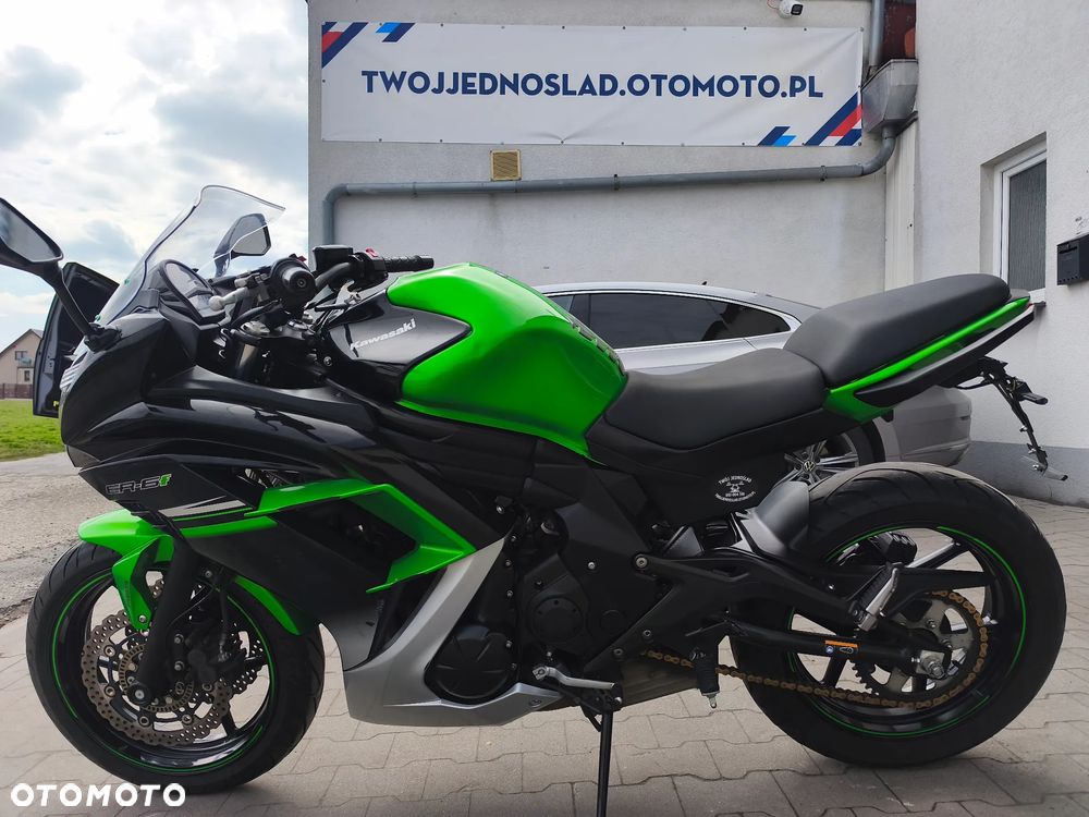 Kawasaki ER - 2