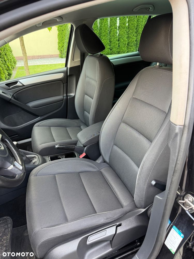Volkswagen Golf - 20