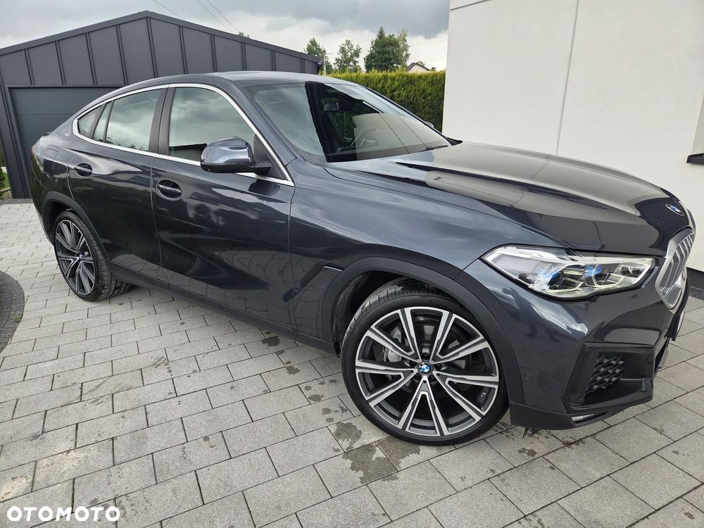 BMW X6 - 16