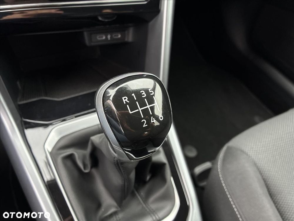 Volkswagen T-Roc 1.5 TSI Life - 26