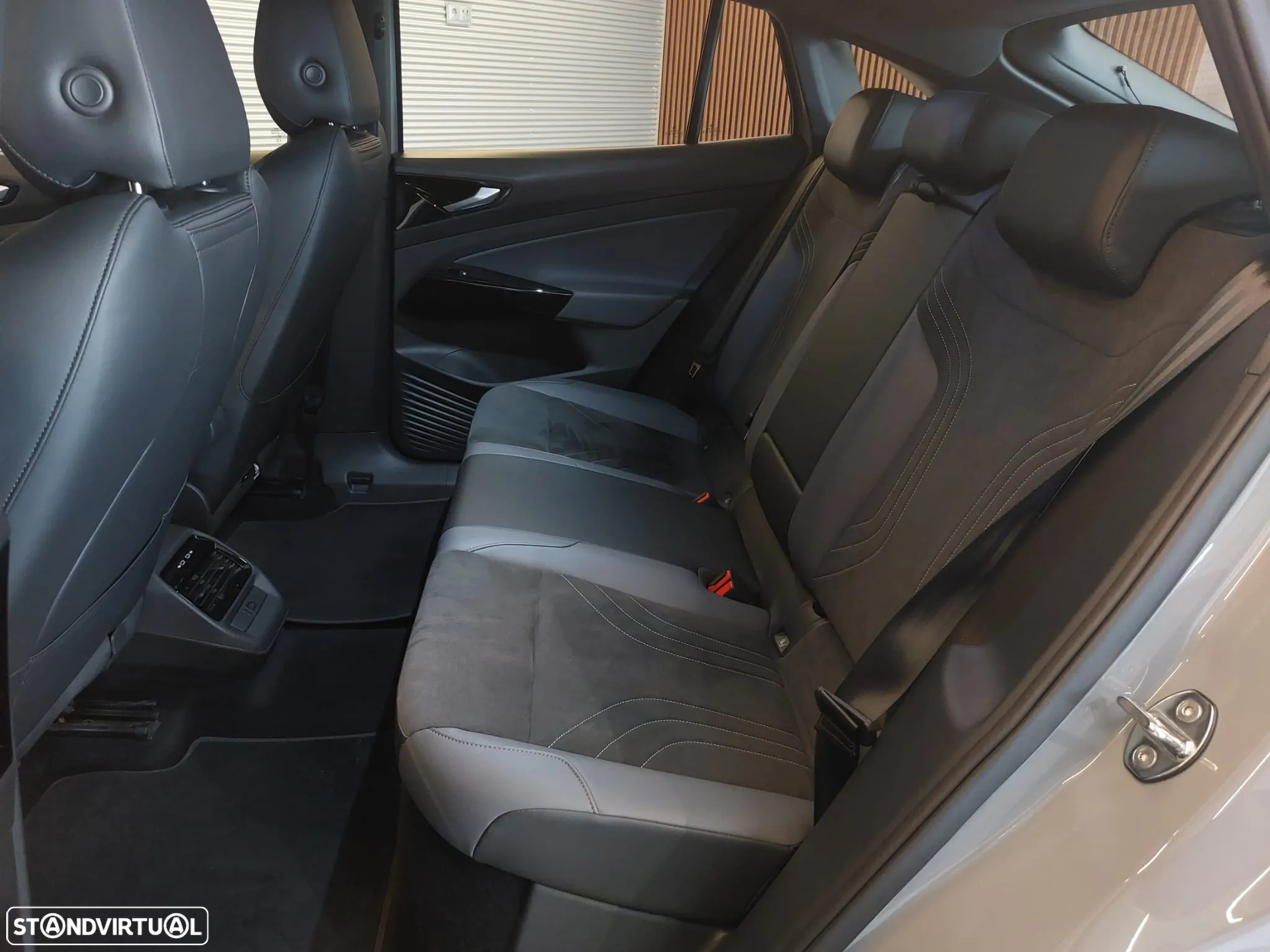 VW ID.5 77 kWh 1st Edition - 10