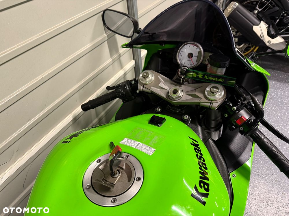 Kawasaki Ninja - 9