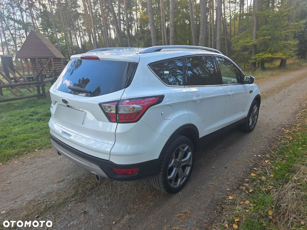 Ford Kuga 2.0 TDCi AWD Titanium - 6