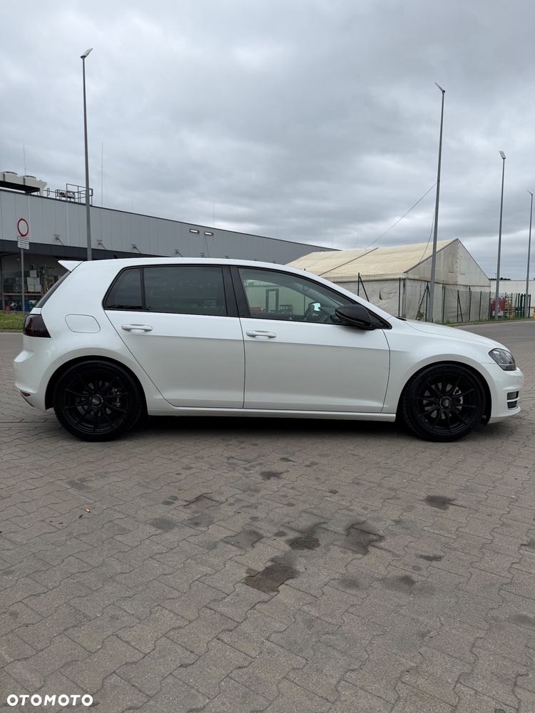 Volkswagen Golf 1.4 TSI BMT Highline DSG - 5