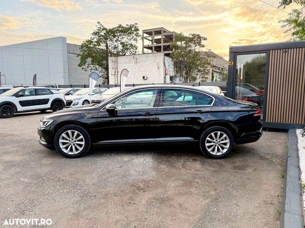 Volkswagen Passat 2.0 TDI (BlueMotion Technology) DSG Highline - 3