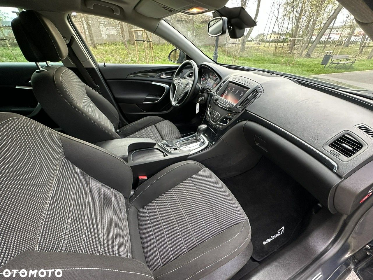 Opel Insignia - 28