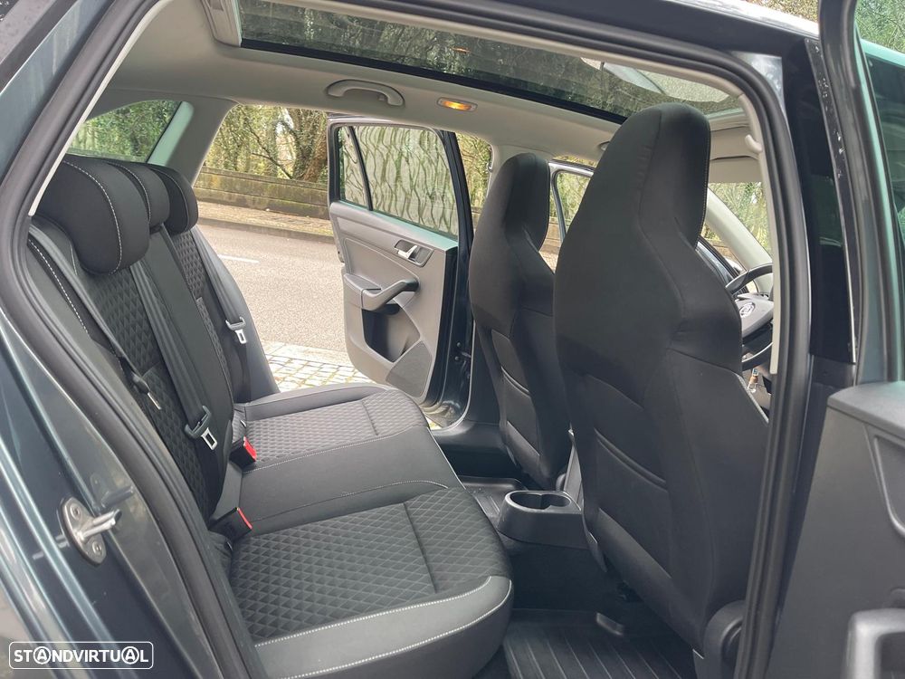 Skoda Rapid Spaceback 1.4 TDi Style - 15