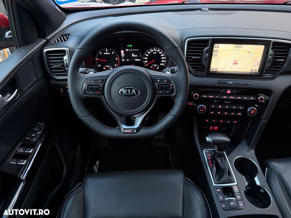 Kia Sportage 2,0 CRDI AWD Aut. GT Line - 7