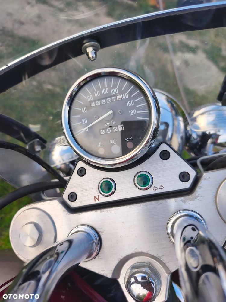Suzuki VZ - 9