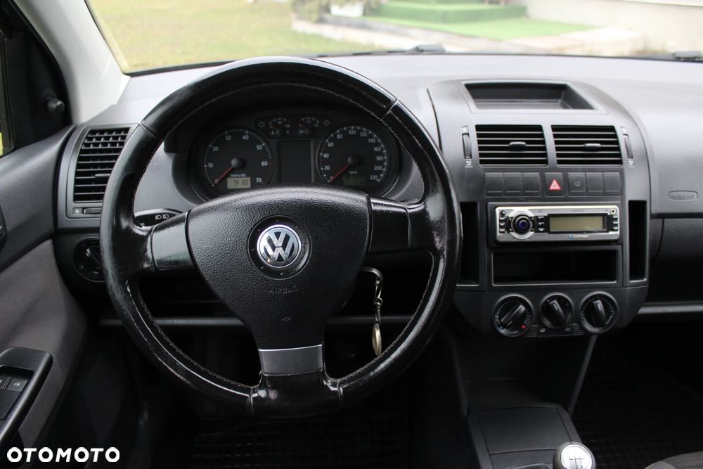 Volkswagen Polo 1.2 Team - 13